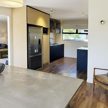 Huxley Retreat Villa Туизъл Екстериор снимка
