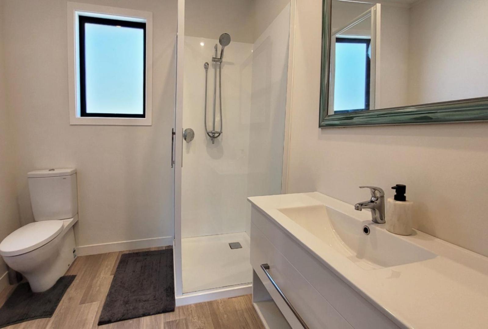 Huxley Retreat Villa Туизъл Екстериор снимка