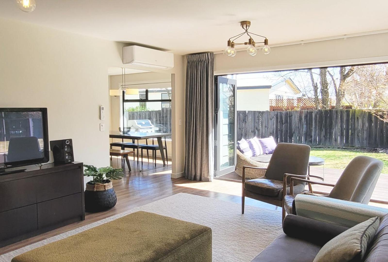 Huxley Retreat Villa Туизъл Екстериор снимка